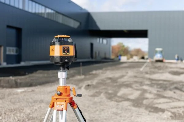 GeoFennel FL 220HV pre vodorovnú a zvislú rovinu